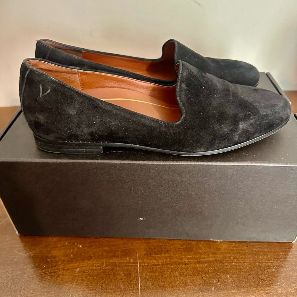 Vionic Black Suede Women's Slip-On Loafers